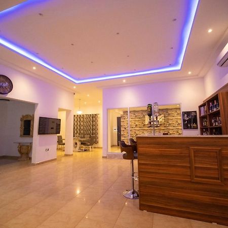 The Cabyn Hotel Adenta Luaran gambar