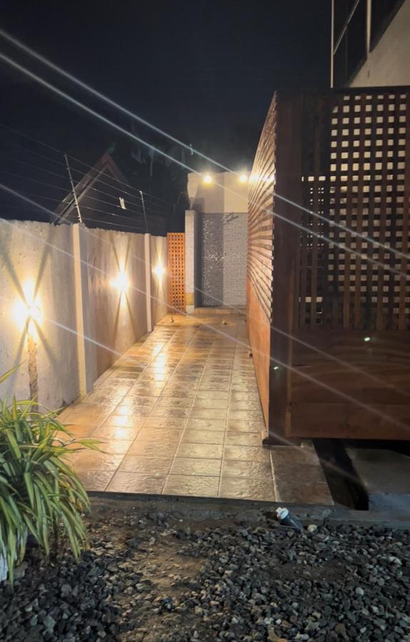 The Cabyn Hotel Adenta Luaran gambar